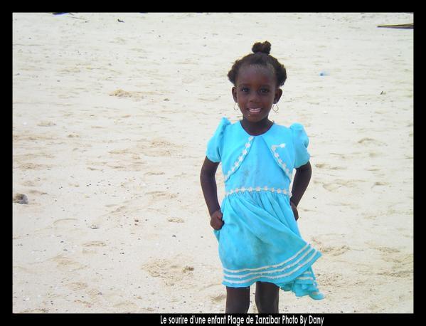 GRUPPO-RAGAZZI-ANIMAZIONE-BRAVO-CLUB-e-DELFINI-070