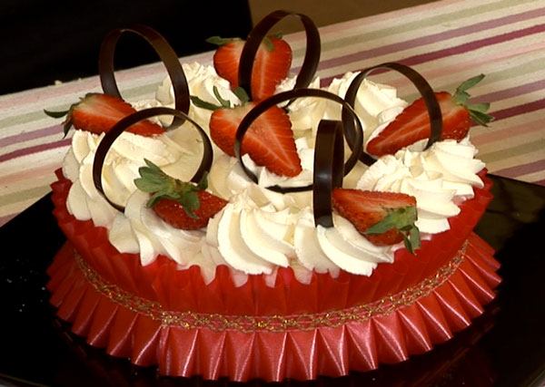 news-torta_panna_e_fragole