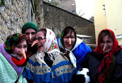 3176926560_9e02a4d22c