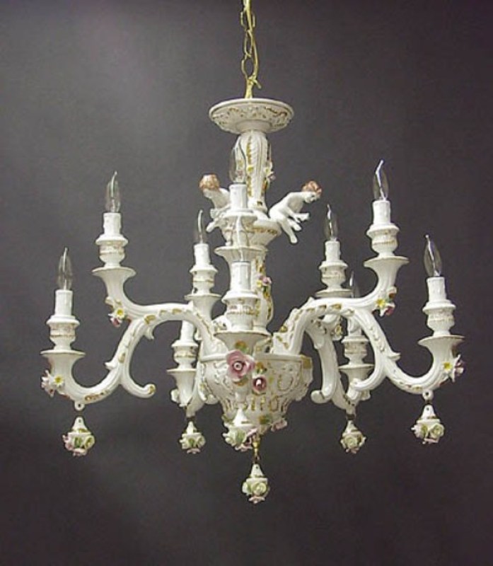 Capodimonte - Lampadario bianco in porcellana