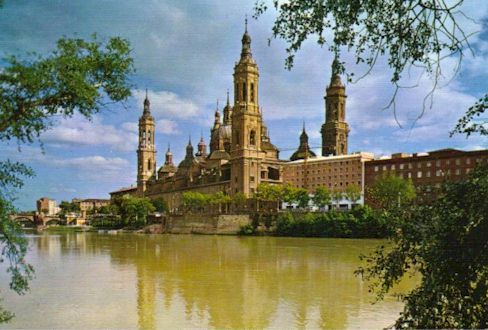 Panoramica esterna el Santuario